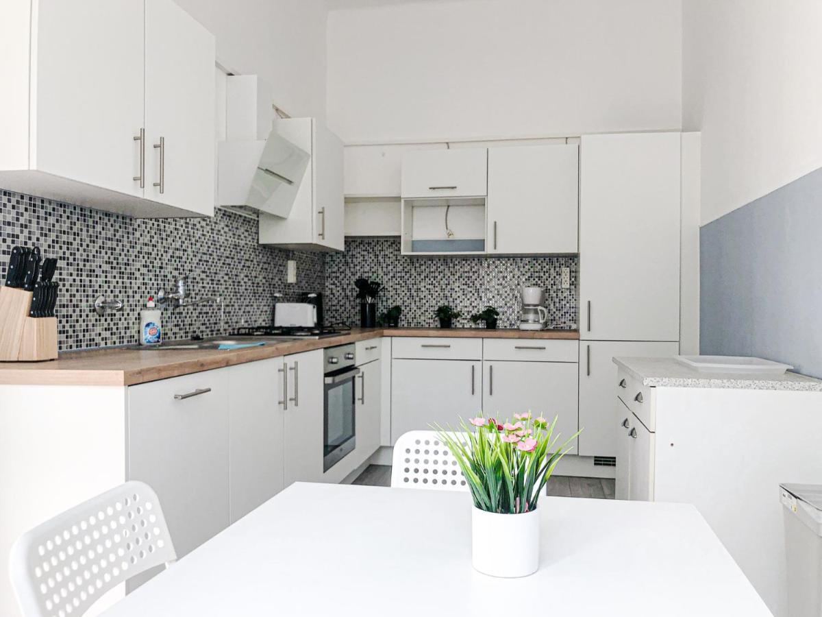 Commodious 2Br Apt. Near Akh-Perfect For Groups Wiedeń Zewnętrze zdjęcie