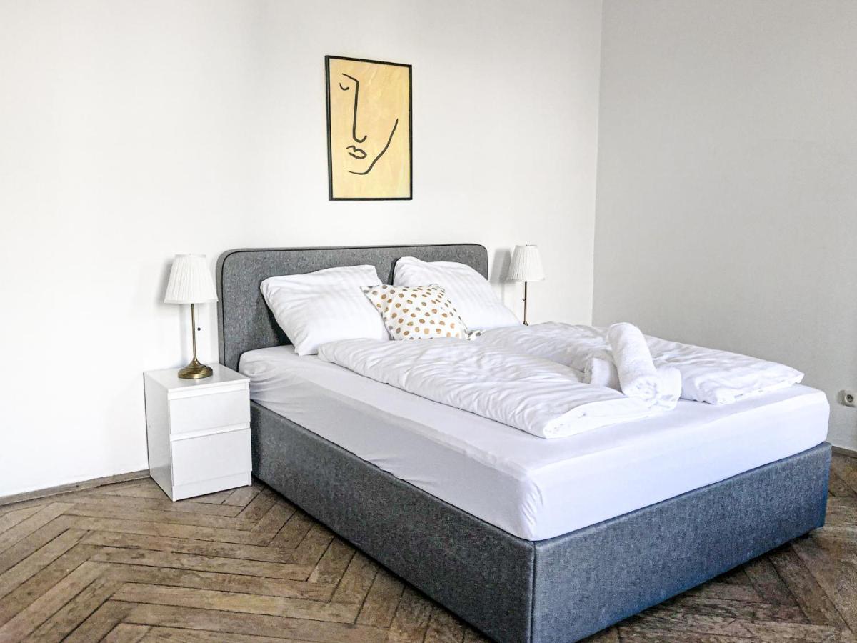 Commodious 2Br Apt. Near Akh-Perfect For Groups Wiedeń Zewnętrze zdjęcie