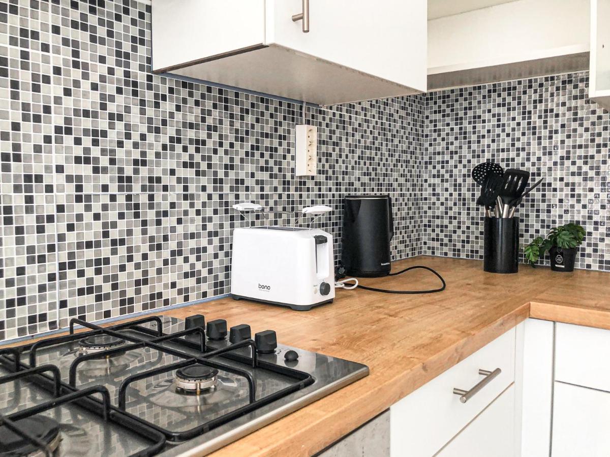 Commodious 2Br Apt. Near Akh-Perfect For Groups Wiedeń Zewnętrze zdjęcie