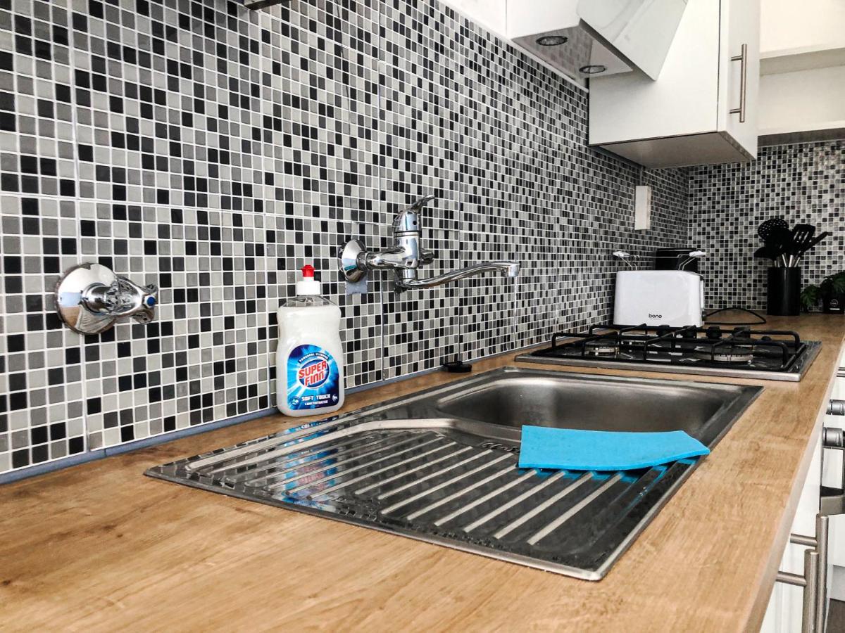 Commodious 2Br Apt. Near Akh-Perfect For Groups Wiedeń Zewnętrze zdjęcie